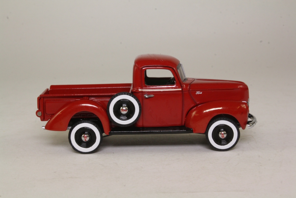 Matchbox Collectibles YTC03; 1940 Ford Pickup Truck; Maroon